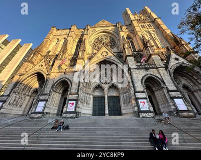 New York, États-Unis. 21 octobre 2024. The Gods Love We Deliver 2024 Golden Heart Awards qui se sont déroulés à la Cathedral Church of qualifiée John the Devine à New York City, New York, États-Unis, le lundi 21 octobre, 2024. crédit : Jennifer Graylock/Alamy Live News Banque D'Images