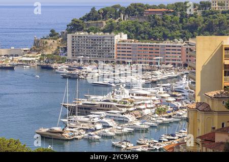 Vue sur le Port Hercule depuis la gare Monaco, Monte-Carlo Banque D'Images