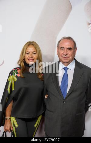 Madrid, Espagne. 21 octobre 2024. Begona Garica et Pedro Trapote assistent à la première de RITA à Madrid, en Espagne, le 21 octobre 2024. (Photo de Hazhard Espinoza Vallejos/NurPhoto) crédit : NurPhoto SRL/Alamy Live News Banque D'Images