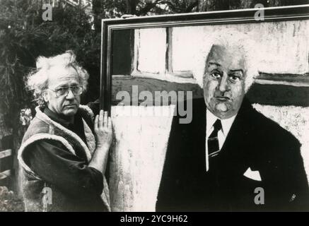 Artiste australien Clifton Pugh avec son portrait de Sir John Kerr, années 1980 Banque D'Images