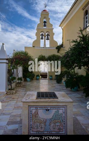 Moni Palaiokastritsas, monastère de Paleokastritsa, Corfou, Grèce. Octobre 2022 Banque D'Images