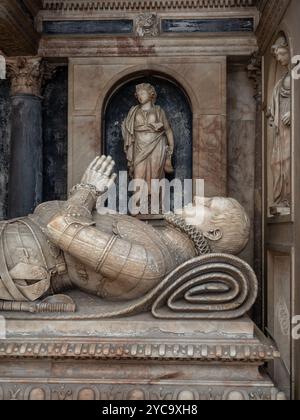 Intérieur de l'église Holy Trinity, long Melford, Suffolk, Royaume-Uni ; Banque D'Images