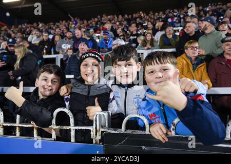 Wakefield, Angleterre - 19 octobre 2024 - fans de Wakefield Trinity. Rugby League, Betfred Championship Grand final, Wakefield Trinity vs Toulouse Olympique au DIY Kitchens Stadium, Wakefield, UK Dean Williams Banque D'Images