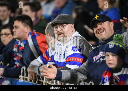 Wakefield, Angleterre - 19 octobre 2024 - fans de Wakefield Trinity. Rugby League, Betfred Championship Grand final, Wakefield Trinity vs Toulouse Olympique au DIY Kitchens Stadium, Wakefield, UK Dean Williams Banque D'Images