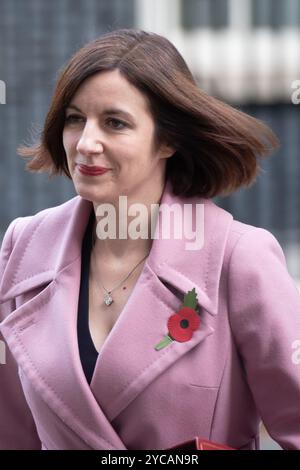 Londres, Royaume-Uni. 22 octobre 2024. Photo : Bridget Phillipson - la secrétaire d'État à l'éducation quitte une réunion du cabinet à Downing Street : Justin Ng/Alamy Live News. Banque D'Images