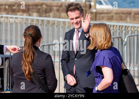 Sydney, Australie. 22 octobre 2024. Premier ministre de Nouvelle-Galles du Sud, Chris Minns arrive devant la reine Camilla et le roi Charles III à l'Opéra de Sydney le 22 octobre 2024 à Sydney, Australie crédit : IOIO IMAGES/Alamy Live News Banque D'Images