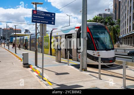 Tram, Metro Express, Caudan Waterfront, Port Louis, Océan Indien, île Maurice, Afrique, Straßenbahn, Indischer Ozean, Insel, Afrika Banque D'Images