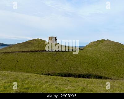 Sur la photo est une église de Cornouailles sur la côte, au Royaume-Uni. Banque D'Images