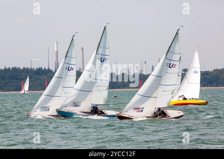 Seaview Mermaid classe yachts course dans la Cowes week 2022 régate Banque D'Images