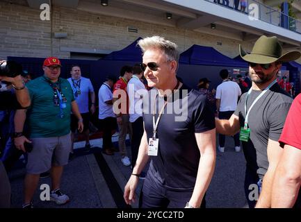 Le chef Gordon Ramsey lors du Grand Prix de formule 1 des États-Unis dimanche au circuit of the America's.. Une foule de plus de 400 000 personnes est attendue au cours de l'événement de trois jours. Banque D'Images