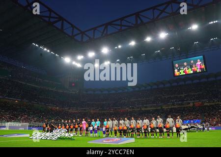 Milan, Italie. 22 octobre 2024. Alignement lors du match de football de l'UEFA Champions League entre l'AC Milan et le Club Brugge a au stade San Siro de Milan, dans le nord de l'Italie - mardi 22 octobre 2024. Sport - Soccer . (Photo de Spada/LaPresse) crédit : LaPresse/Alamy Live News Banque D'Images