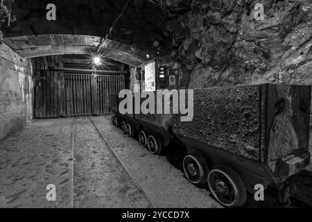 tunnel d'un site d'extraction de sel abandonné Banque D'Images