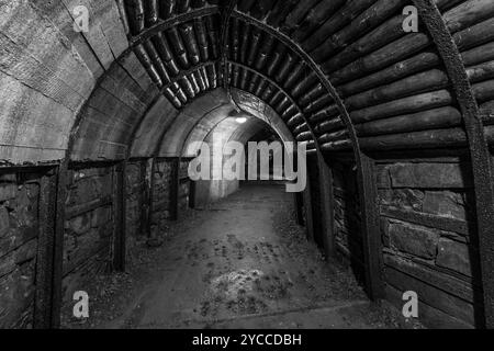 tunnel d'un site d'extraction de sel abandonné Banque D'Images