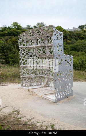 Le chantier naval travaille : Stern with Hole sculpture de Shinro Ohtake sur l'île de Naoshima au Japon Banque D'Images