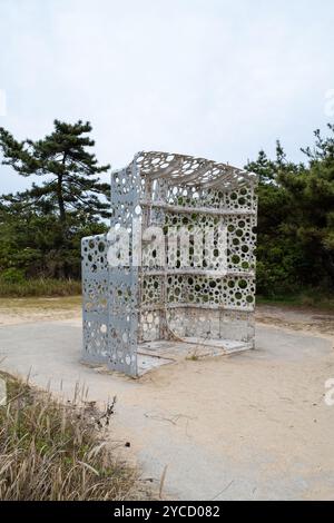 Le chantier naval travaille : Stern with Hole sculpture de Shinro Ohtake sur l'île de Naoshima au Japon Banque D'Images