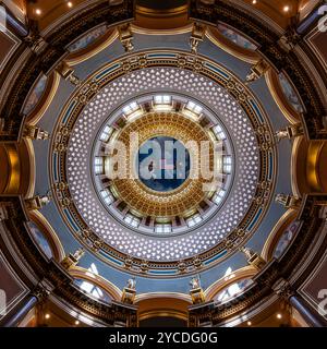Vue de l'intérieur du dôme du Capitole de l'État de l'Iowa à des Moines Banque D'Images
