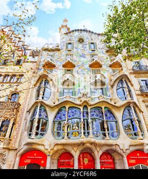 Barcelone, Espagne - SEPT 04, 2014 : vue extérieure création de Gaudi Casa Batlo interne. Le bâtiment qui est aujourd'hui la Casa Batllo a été construit en 1877 par Antoni Banque D'Images