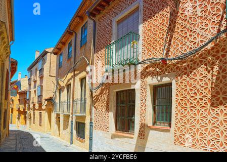 Ruelles médiévales de la ville de Ségovie, près de Madrid. En 1985, la vieille ville de Ségovie et son aqueduc ont été déclarés Patrimoine Mondial par l'ONU Banque D'Images