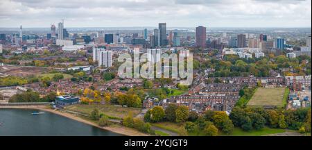 Image aérienne de Birmingham depuis le point de vue du réservoir Edgbaston. Banque D'Images