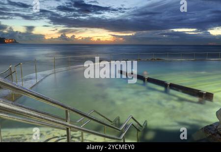 Lever de soleil des bains de Bronte, Bronte, Australie Banque D'Images