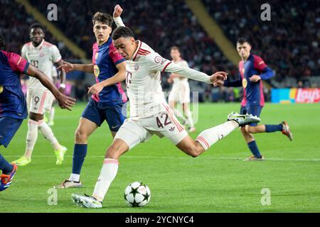 Barcelone, Espagne. 23 octobre 2024. Jamal Musiala (Bayern Muenchen #42), ESP, FC Barcelone - FC Bayern Muenchen, Fussball, Ligue des Champions, 3. Spieltag, saison 2024/2025, 23.10.2024 Foto : Eibner-Pressefoto/Joerg Niebergall crédit : dpa/Alamy Live News Banque D'Images