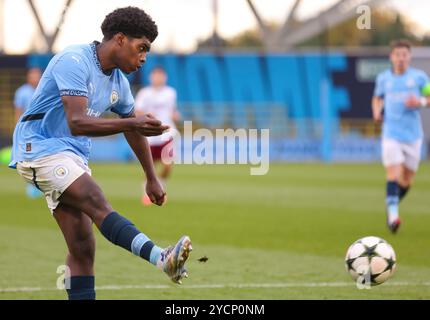 Manchester, Royaume-Uni. 23 octobre 2024. Jaden Heskey de Manchester City lors du match Manchester City U19 v Sparta Prague U19 UEFA Youth League, Round 1 au joie Stadium, Etihad Campus, Manchester, Royaume-Uni le 22 octobre 2024 Credit : Every second Media/Alamy Live News Banque D'Images