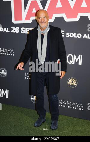 Milan, le photocall pour la prévisualisation du film Ricomincio Da Taaac. Sur la photo : Claudio Bisio Banque D'Images