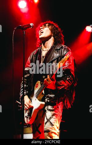 Milan, Barns Courtney se produit en concert lors du Grand Union Tour à fabrique. Sur la photo : Barns Courtney Banque D'Images