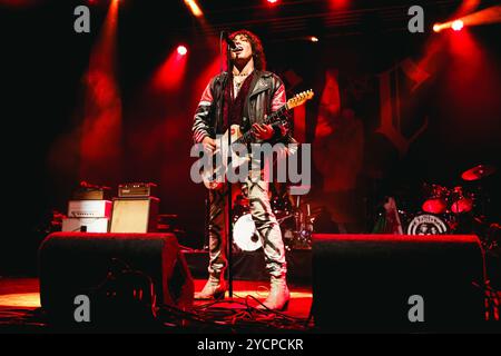 Milan, Barns Courtney se produit en concert lors du Grand Union Tour à fabrique. Sur la photo : Barns Courtney Banque D'Images