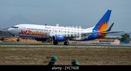 Compagnies aériennes low cost. Boeing 737 de la compagnie Jet2 à l'aéroport d'Alicante. Banque D'Images