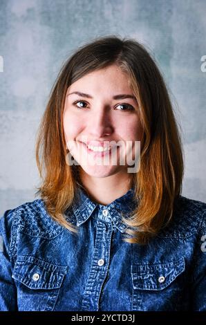 Happy woman portrait Banque D'Images
