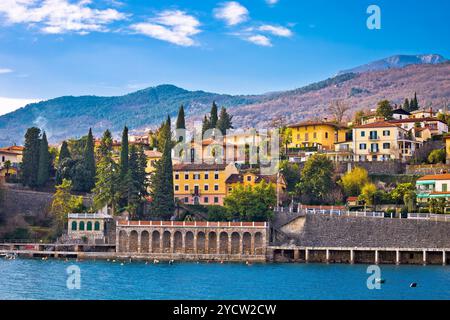 Ika village waterfront à Opatija riviera Banque D'Images