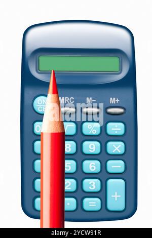 Calculatrice et crayon rouge Banque D'Images