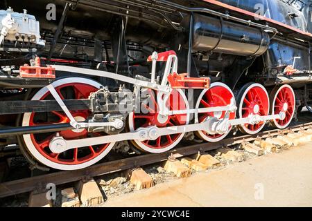 Vintage locomotive à vapeur et roues moteur détails tiges Banque D'Images