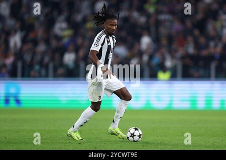 Khephren Thuram de la Juventus FC en action lors du match de football de l'UEFA Champions League entre la Juventus FC et le VfB Stuttgart au stade Allianz le 22 octobre 2024 à Turin, Italie . Banque D'Images