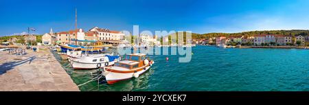 Île de Hvar harbour vue panoramique Banque D'Images