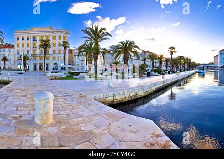 Vue panoramique du front de mer de split de pier Banque D'Images