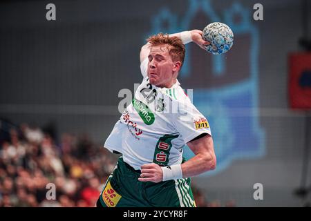 Wurf/Tor Jonathan Edvardsson (TSV Hannover-Burgdorf, #26) GER, Handball Sport V.S. TSV Hannover-Burgdorf, Handball, Bundesliga, Spieltag 8, saison 2024/2025, 24.10.2024 Foto : Eibner-Pressefoto/Marcel von Fehrn Banque D'Images