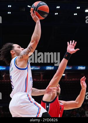 Shane Larkin (Anadolu Efes Istanbul) lors de l'EA7 Emporio Armani Milano vs Anadolu Efes Istanbul, match de basket Euroleague à Milan, Italie, 24 octobre 2024 Banque D'Images