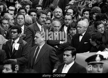 Lorenzo Miguel, leader syndical argentin, aux funérailles de José Ignacio Rucci, Buenos Aires, Argentine, 26 septembre 1973. Banque D'Images