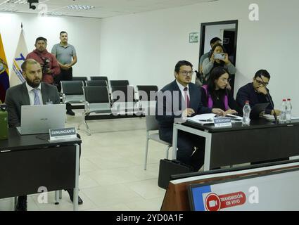 CONTENCIOSO ELECTORAL CASE VICE-PRÉSIDENT Quito, jeudi 24 octobre 2024 audience devant le Tribunal électoral contentieux, contre la Vice-présidente de la République Veronica Abad, dans l'affaire de la candidature de la Vice-présidente Veronica Abad pour le maire de Cuenca Eric Erazo, Juan Esteban Guarderas, juge Ivonne Coloma photos API Quito Pichincha Ecuador POL CONTENCIOSO ELECTIONAL CASO VICE-PRÉSIDENT 5b2cbf2bf2b85390a1284c84a1284a1298884f Copyright Banque D'Images