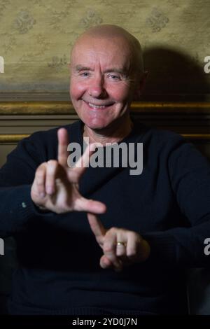 Turin, Italie. 24 octobre 2024. Écrivain Irvine Welsh au Circolo dei Lettori à Turin, Italie crédit : Marco Destefanis/Alamy Live News Banque D'Images