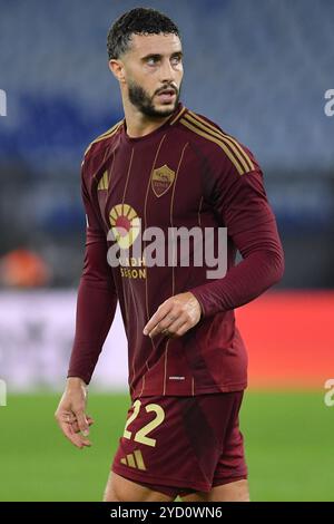 Rome, Latium. 24 octobre 2024. Mario Hermoso de L'AS Roma lors du premier tour de qualification de la Ligue Europa - 3ème match d'étape entre Roma et Dynamo Kiyv au stade olympique, Italie, le 24 octobre 2024. Crédit crédit : massimo insabato/Alamy Live News Banque D'Images