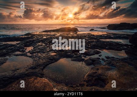 Lever de soleil matinal depuis la côte de Cape Banks Sydney Banque D'Images