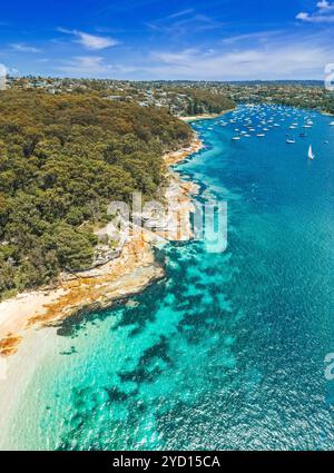 Balgowlah Heights et le port nord vues sur la côte regardant vers le nord vers Fairlight et Manly Banque D'Images