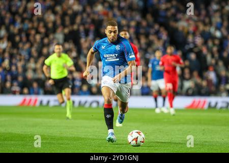 Glasgow, Royaume-Uni. 24 octobre 2024. Les Rangers FC ont joué contre la FCSB au stade Ibrox dans la ligue européenne de l'UEFA. Le score final était Rangers 4 - 0 FCSB. Les buts ont été marqués par T. Lawrence 10 mins, V. Cerny 31 mins et 55 mins, M Igamane 71 mins. Crédit : Findlay/Alamy Live News Banque D'Images