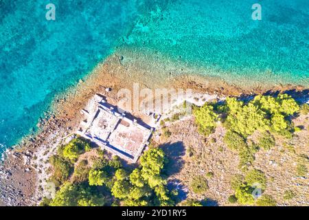 Historique de l'île de Dugi Otok villa rustica ruines vue aérienne, l'archipel des Kornati de Croatie Banque D'Images