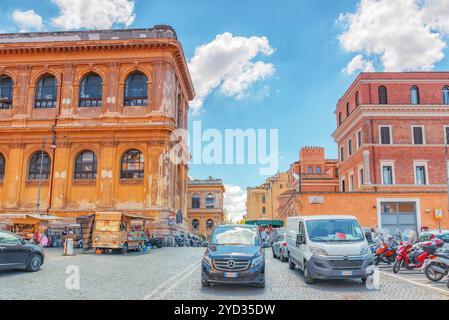 ROME, ITALIE-Mai 08, 2017 : La Piazza di San Pietro in Vincoli. Rome, Italie. Banque D'Images