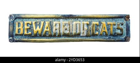 Méfiez-vous des chats en laiton Funny Sign pour porte Banque D'Images