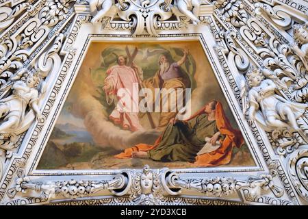 Fragment du dôme dans la chapelle du Saint-esprit, cathédrale de Salzbourg Banque D'Images